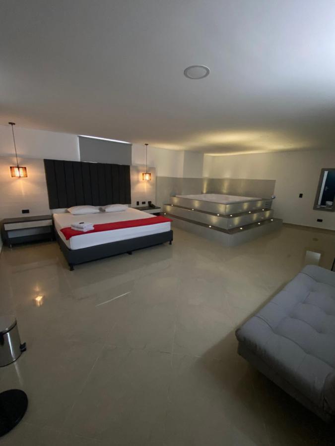 Hotel California City Medellín Eksteriør bilde