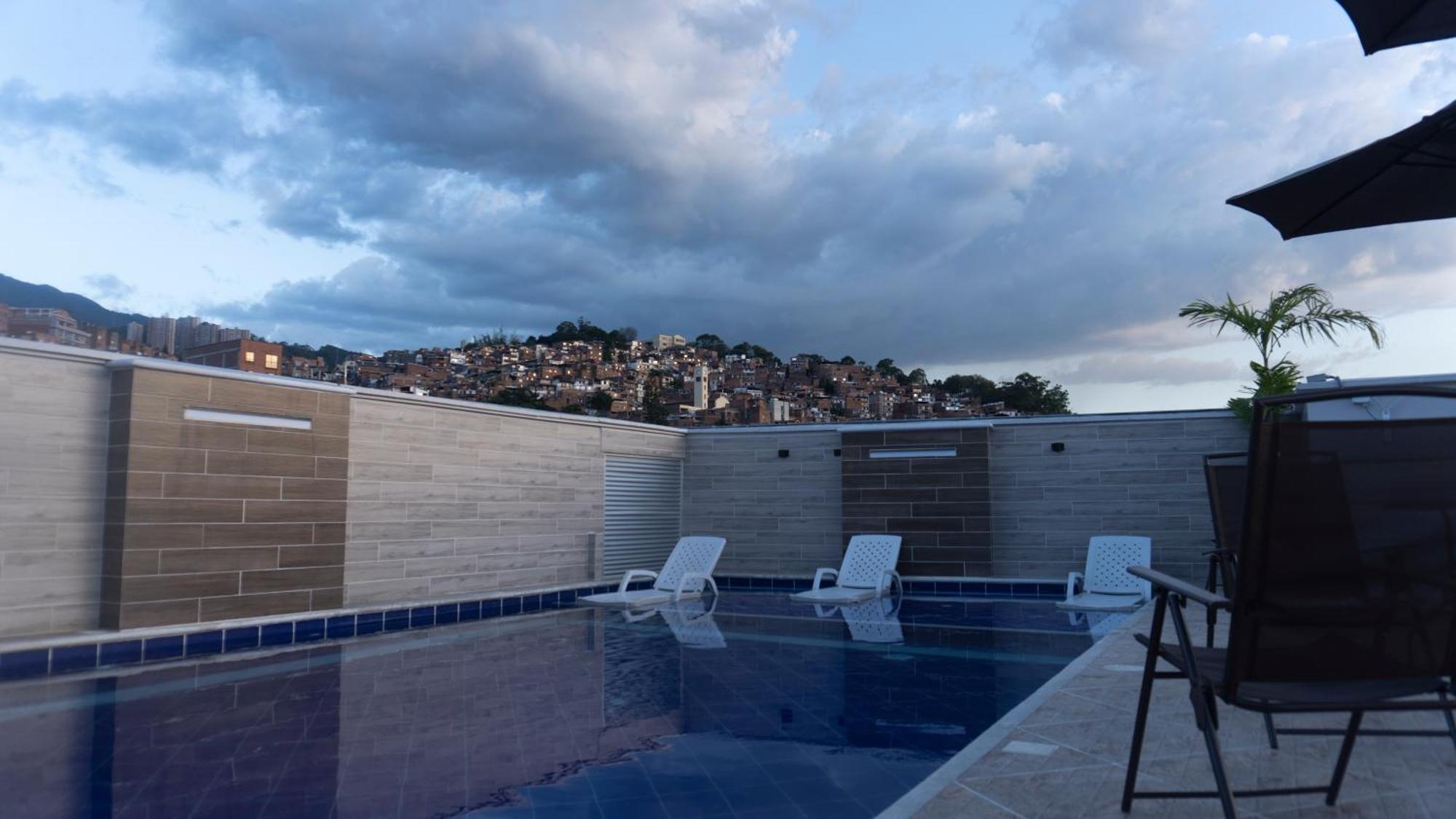 Hotel California City Medellín Eksteriør bilde
